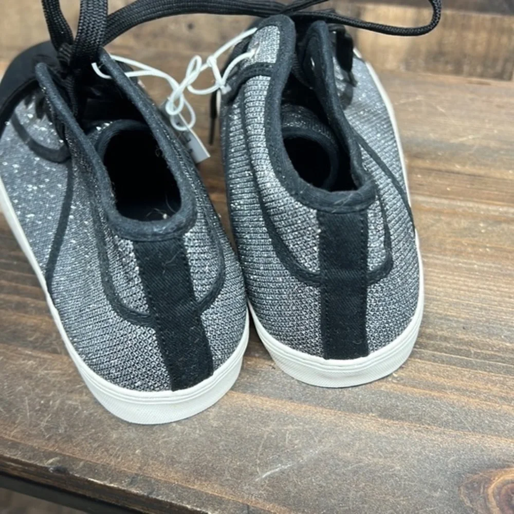 NWT The Children's Place Gunmetal Black‎ With Silver Glitter High Top Sneakers